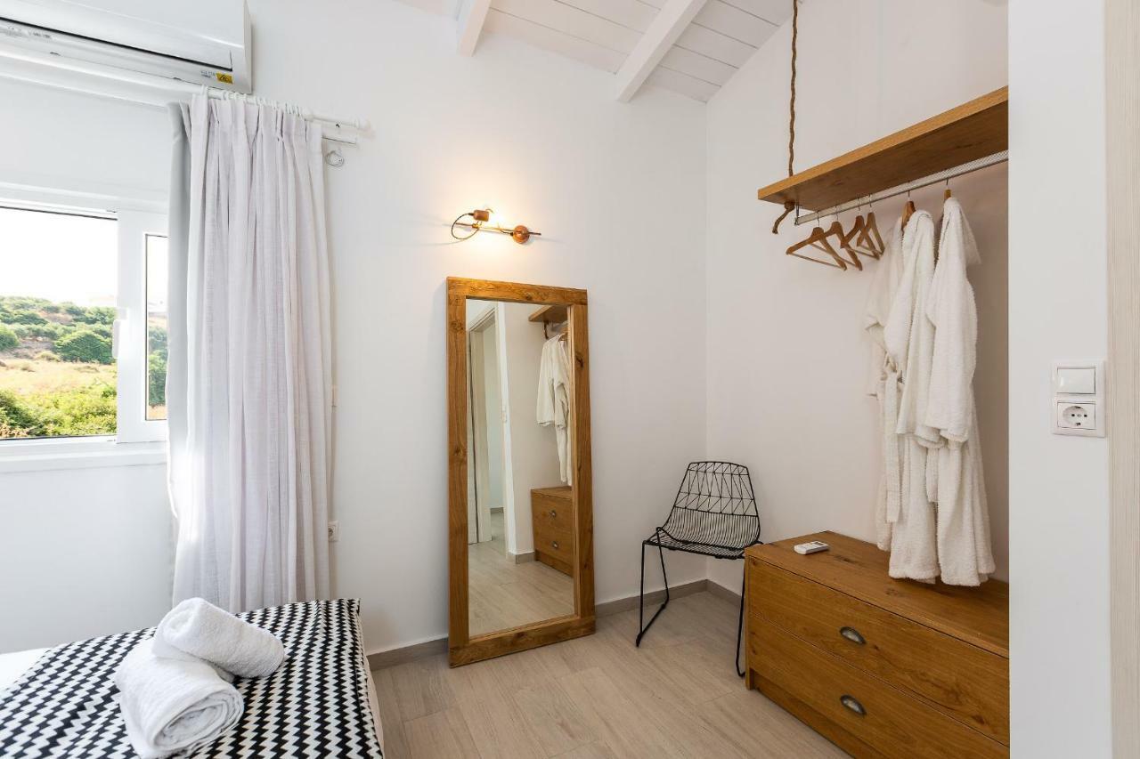 Nikiforos Villa, Coastal Retreat, By Thinkvilla スカレタ エクステリア 写真